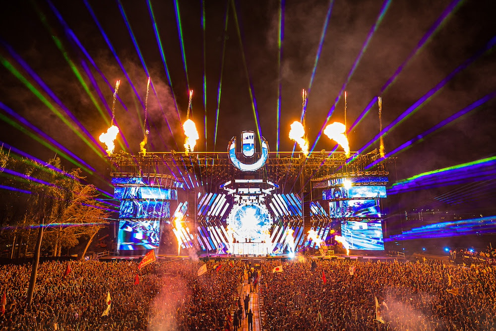 Dive into the Insane Vibes of Miami's Ultra Music Festival Vibe
